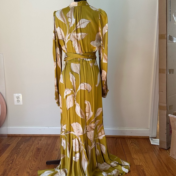 Elegant Olive Green Wrap Dress - Picture 2 of 3